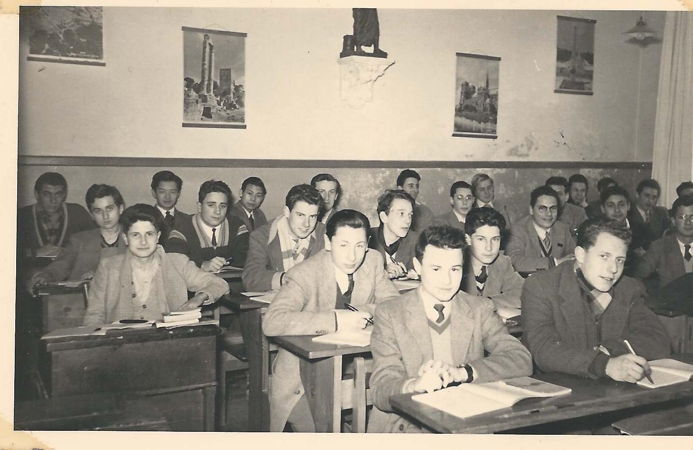  PHOTO 1953 to 1954 class of Camille Anselme at Villa St. Jean Fribourg Suisse 