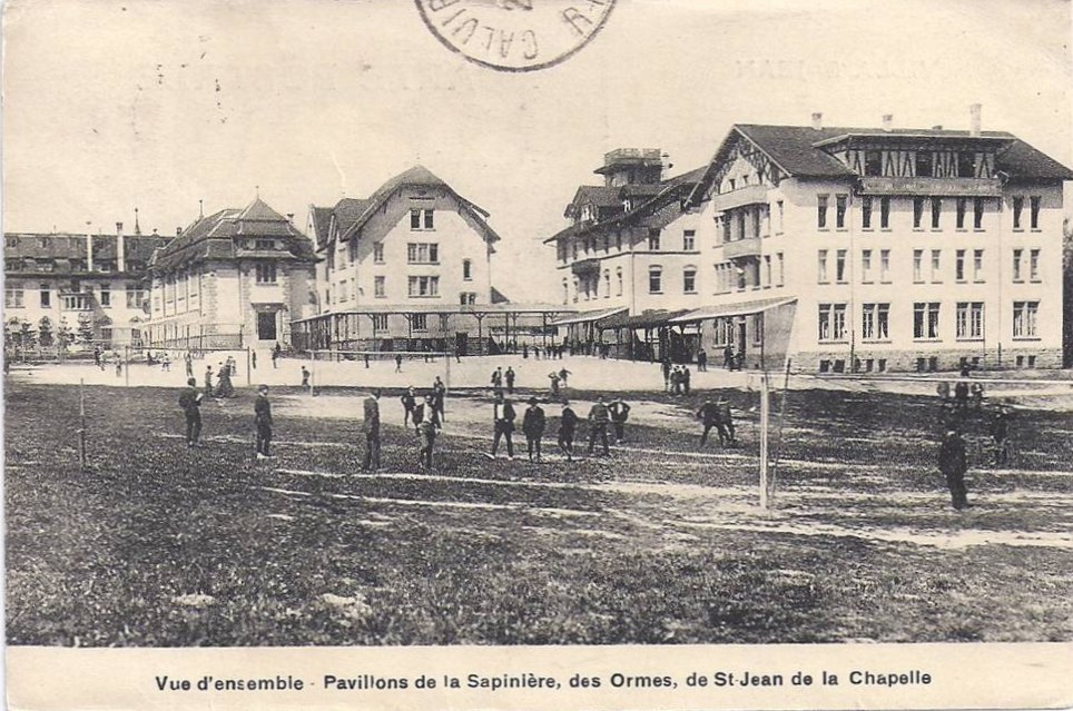 delCampe Auctions  Historical Photo of Fribourg - Villa Saint-Jean - Vue d'ensemble - Pavillons des la Sapinière , des Ormes , de St Jean , de la Chapelle  - Année- 1910  