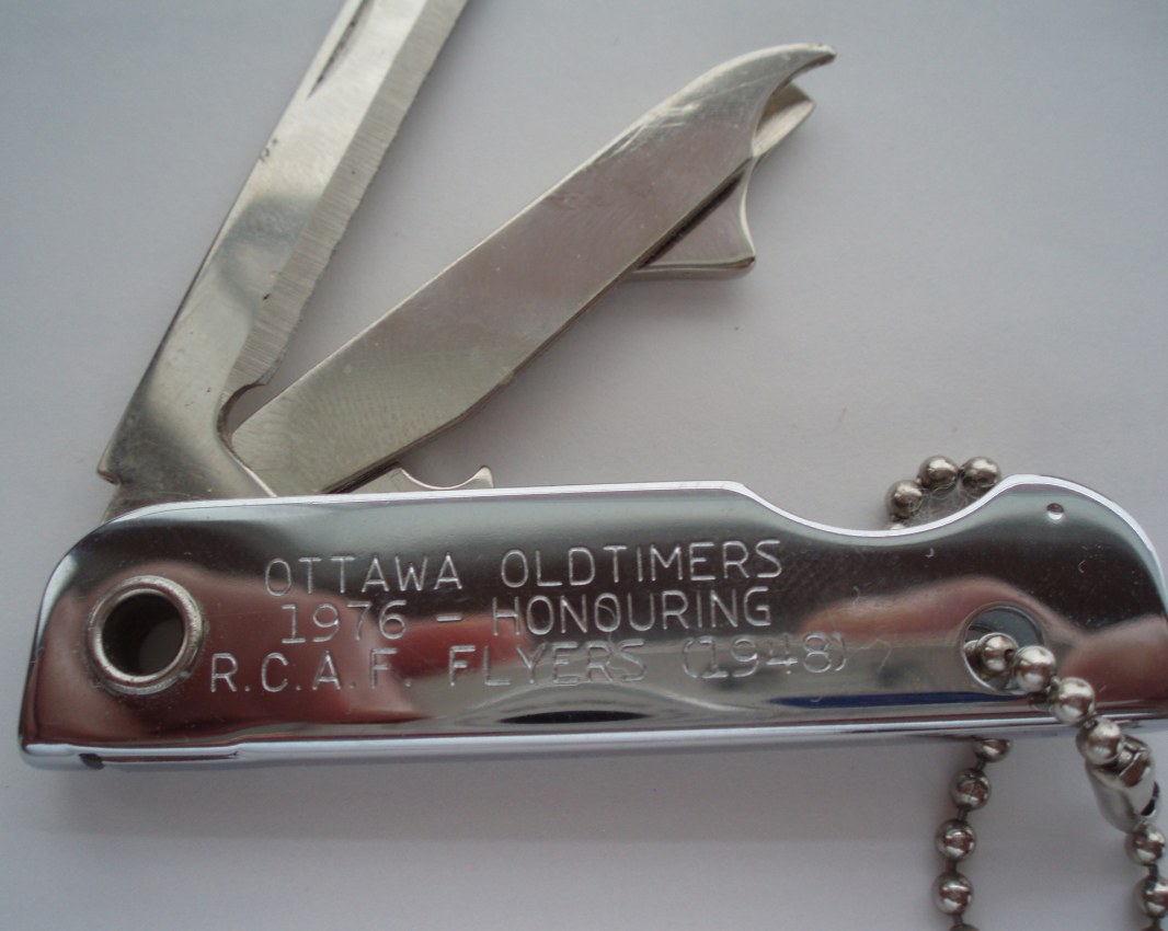 Image: RCAF Flyer Oldtimer Pocket Knife Souvenir